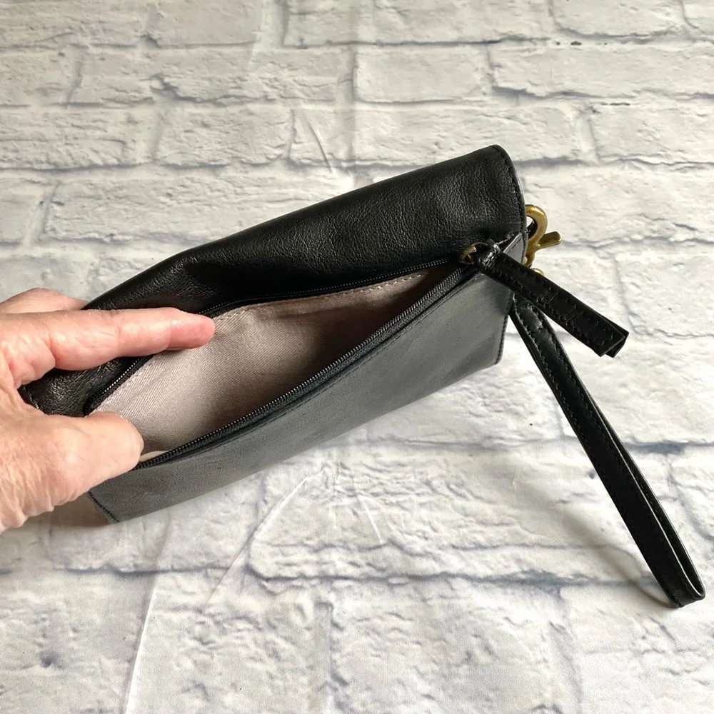 DAY & MOOD ANTHROPOLOGIE  2 in 1 WRISTLET & WALLET - Picture 5 of 5